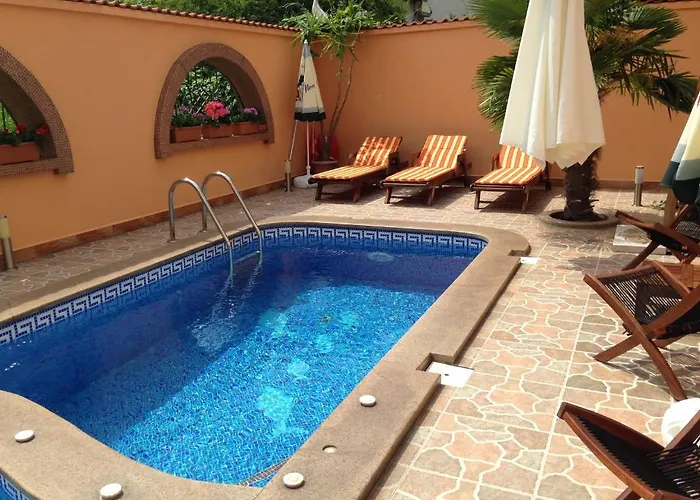 Family Hit Ξενοδοχείο 2*