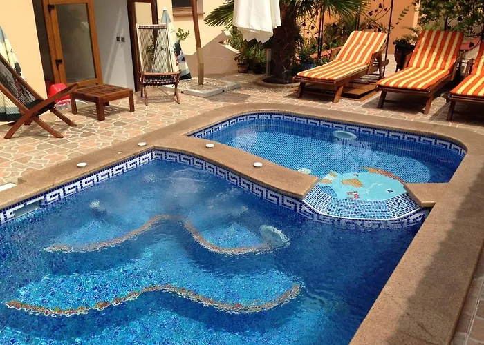 Ξενοδοχείο Family Hit Kiten (Burgas)